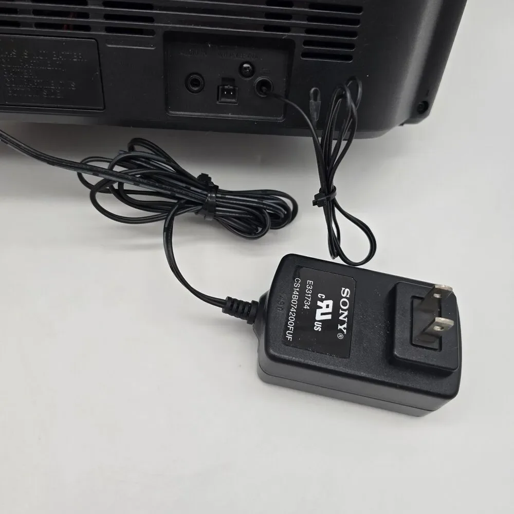 Sony Personal Audio System ICF-CS15iPN TESTED NO REMOTE
